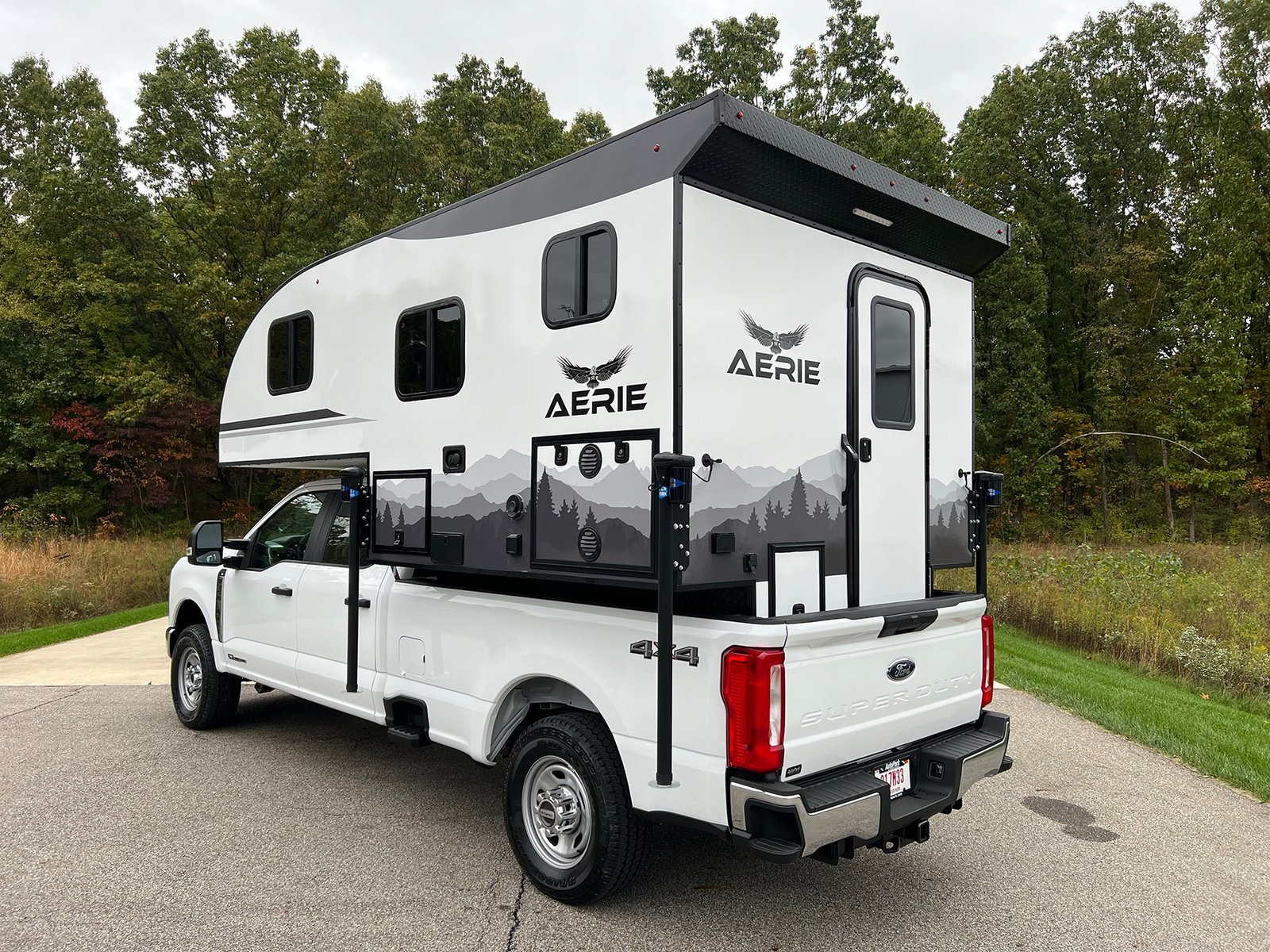 Soaring Eagle AERIE Truck Camper