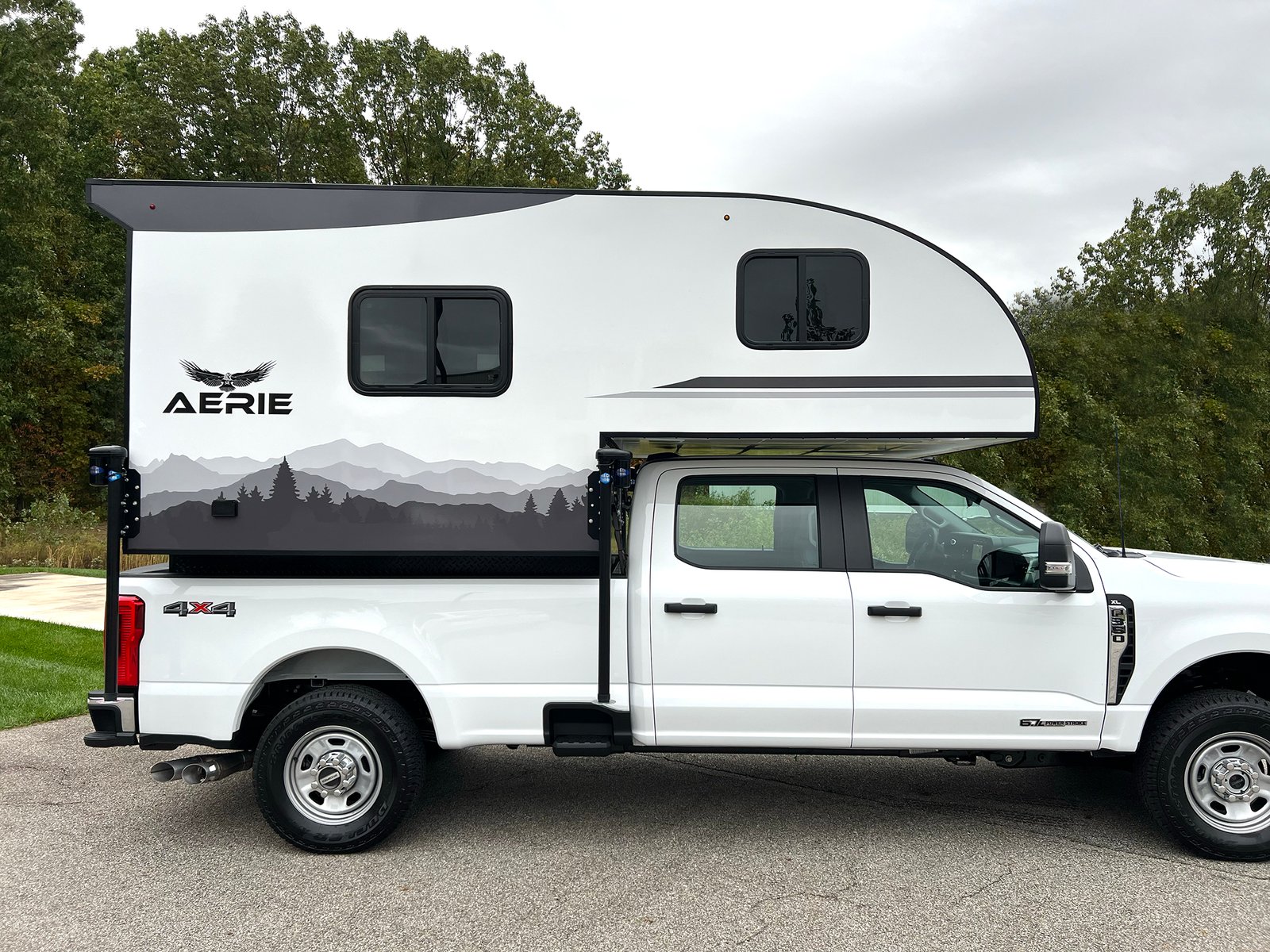 Soaring Eagle AERIE Truck Camper